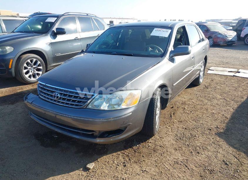 Photo 2 of 2003 Toyota Avalon XL (VIN 4T1BF28B23U325136)