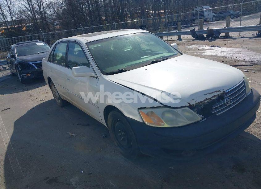 2004 Toyota Avalon XLS (VIN 4T1BF28B24U350524) main photo