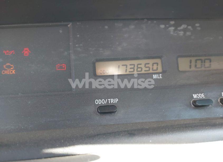Photo 7 of 2002 Toyota Avalon XL (VIN 4T1BF28B32U212729)