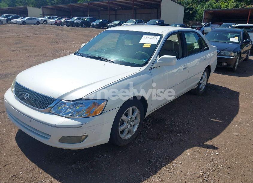 Photo 2 of 2002 Toyota Avalon XLS (VIN 4T1BF28B32U212780)