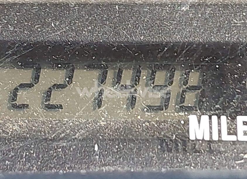 Photo 11 of 2002 Toyota Avalon XLS (VIN 4T1BF28B32U230616)