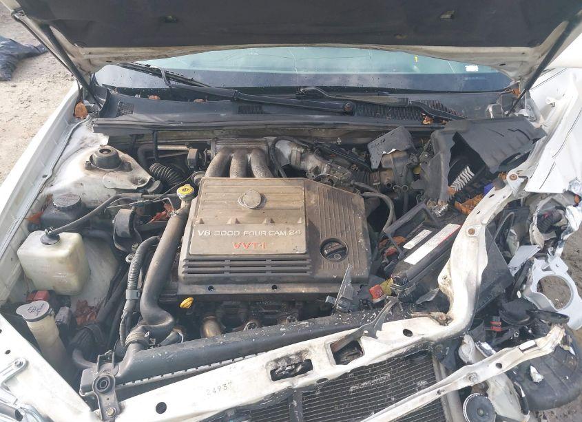 Photo 10 of 2002 Toyota Avalon XL (VIN 4T1BF28B32U230695)