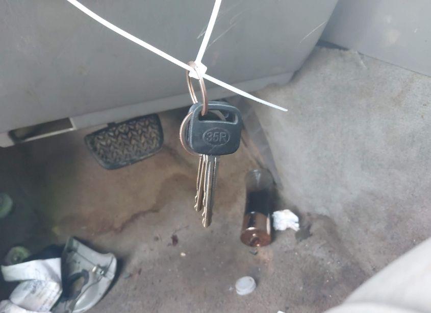 Photo 11 of 2002 Toyota Avalon XL (VIN 4T1BF28B32U230695)