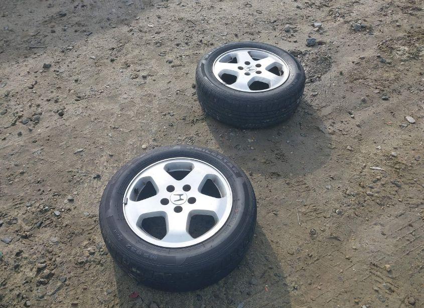 Photo 12 of 2002 Toyota Avalon XL (VIN 4T1BF28B32U230695)