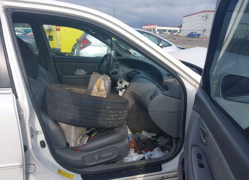 Photo 5 of 2002 Toyota Avalon XL (VIN 4T1BF28B32U230695)