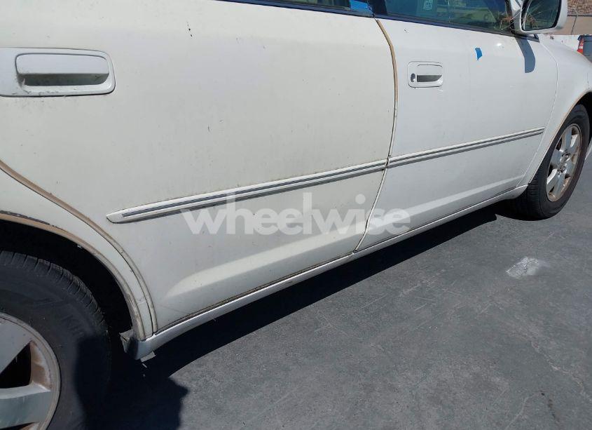 Photo 6 of 2002 Toyota Avalon XL (VIN 4T1BF28B32U242538)