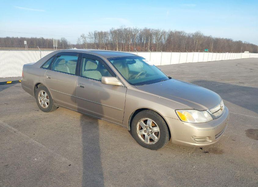 2001 Toyota Avalon XL (VIN 4T1BF28B41U122553) main photo
