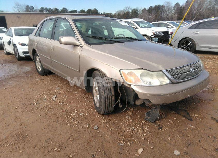 2002 Toyota Avalon (VIN 4T1BF28B42U213047) main photo