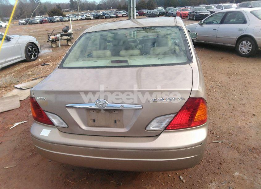 Photo 16 of 2002 Toyota Avalon (VIN 4T1BF28B42U213047)
