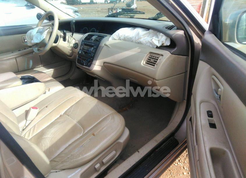 Photo 5 of 2002 Toyota Avalon (VIN 4T1BF28B42U213047)