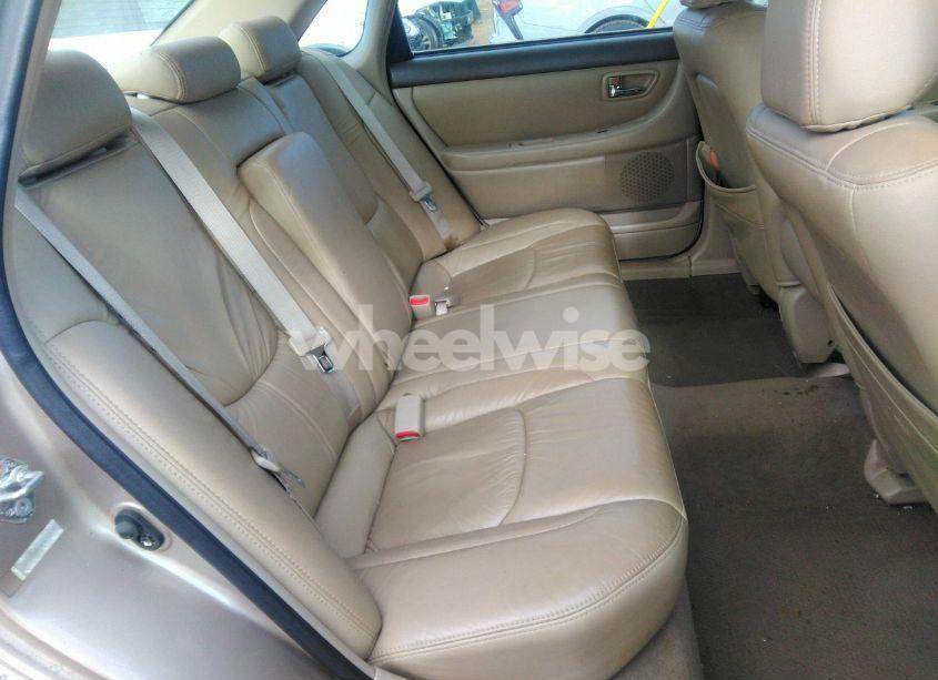 Photo 8 of 2002 Toyota Avalon (VIN 4T1BF28B42U213047)