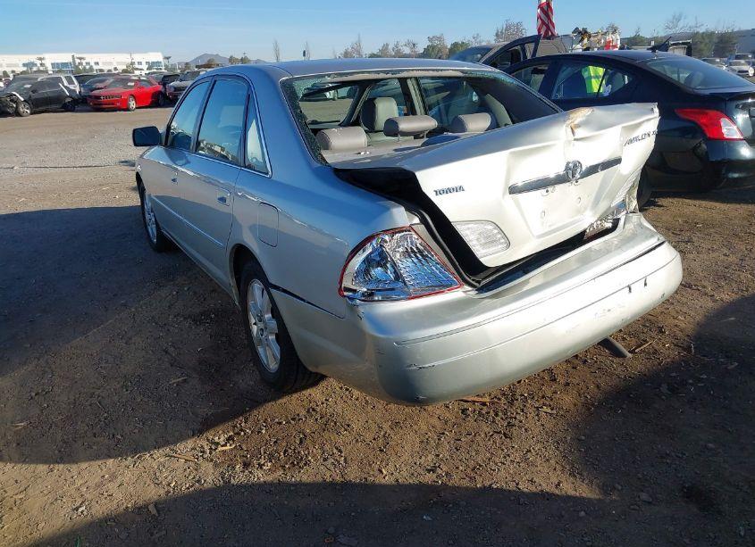 Photo 3 of 2002 Toyota Avalon XLS (VIN 4T1BF28B42U232472)