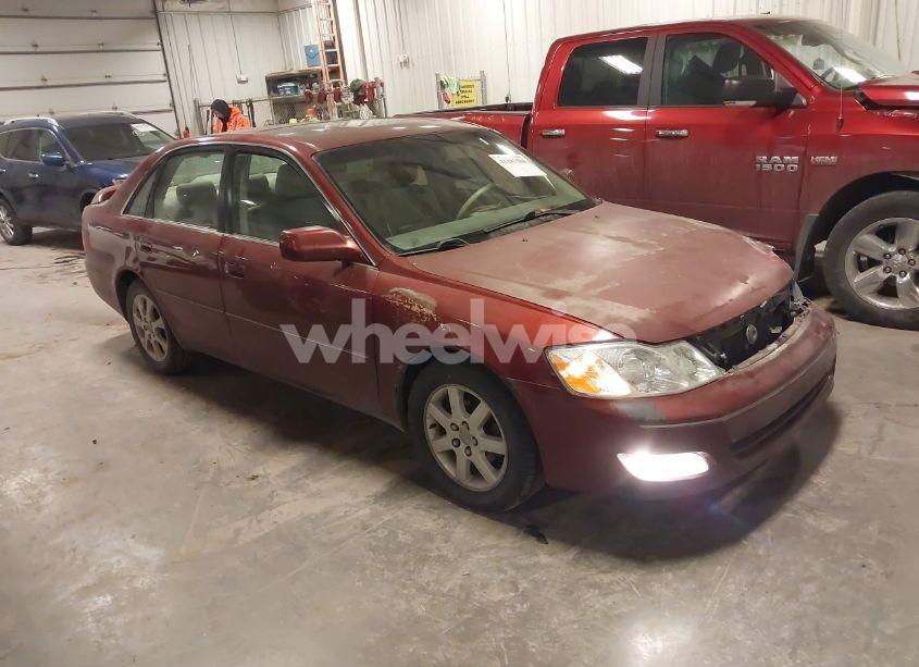 2002 Toyota Avalon XLS (VIN 4T1BF28B52U202459) main photo