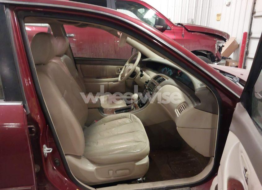 Photo 5 of 2002 Toyota Avalon XLS (VIN 4T1BF28B52U202459)