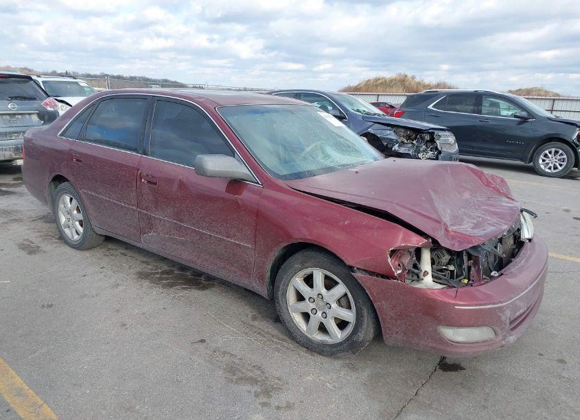 2002 Toyota Avalon XLS (VIN 4T1BF28B52U204440) main photo