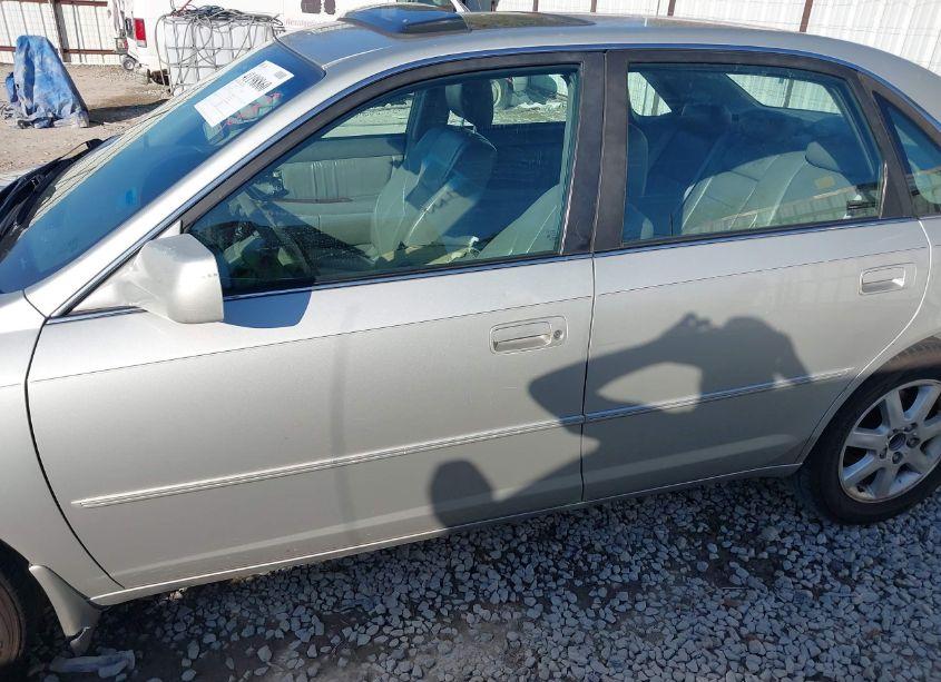 Photo 14 of 2002 Toyota Avalon XLS (VIN 4T1BF28B52U207743)