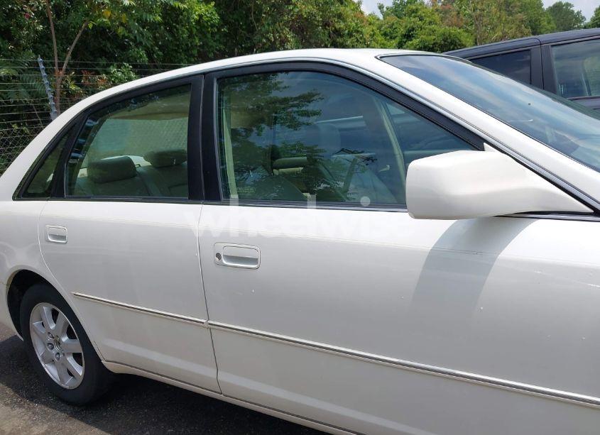 Photo 13 of 2002 Toyota Avalon XLS (VIN 4T1BF28B52U213588)