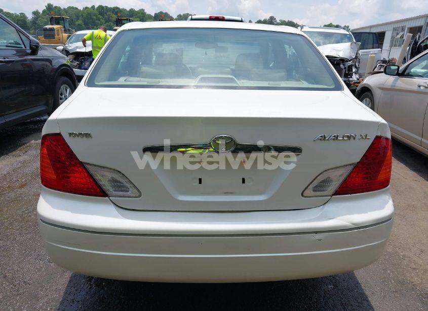 Photo 16 of 2002 Toyota Avalon XLS (VIN 4T1BF28B52U213588)