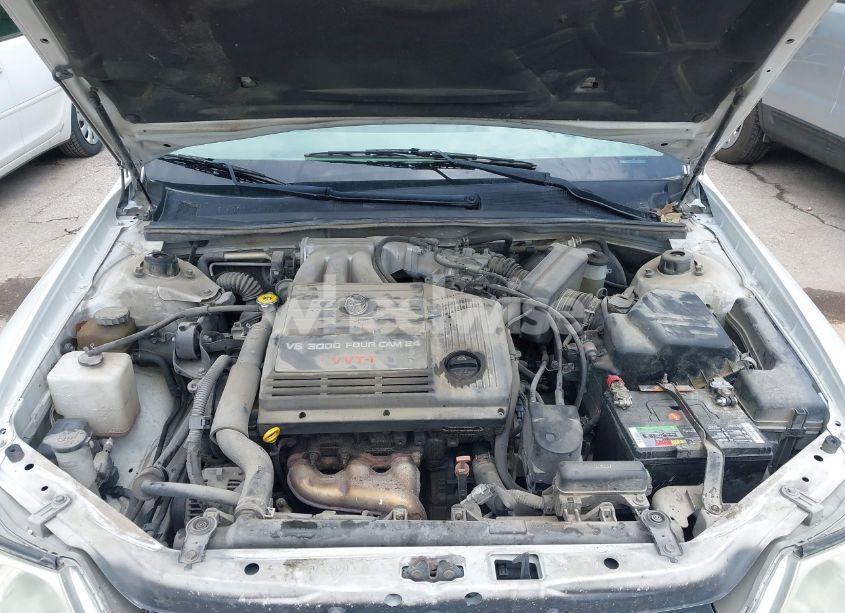 Photo 10 of 2002 Toyota Avalon XL (VIN 4T1BF28B52U239043)