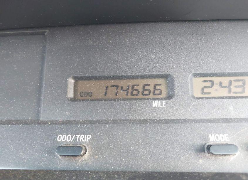 Photo 14 of 2002 Toyota Avalon XL (VIN 4T1BF28B52U253945)