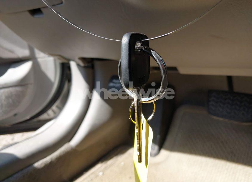 Photo 11 of 2002 Toyota Avalon XL (VIN 4T1BF28B52U265710)