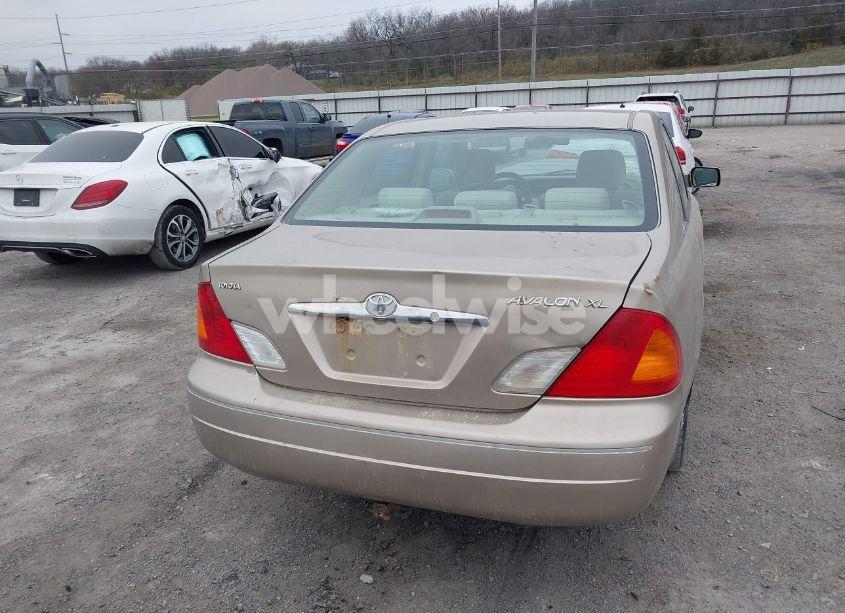 Photo 16 of 2001 Toyota Avalon XL (VIN 4T1BF28B61U140620)