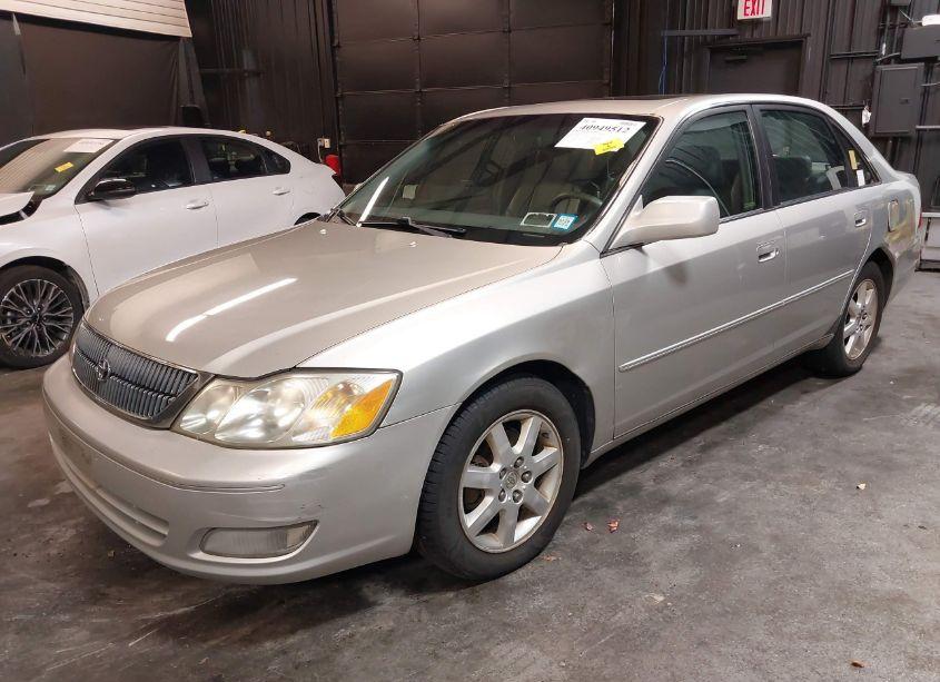 Photo 2 of 2002 Toyota Avalon XLS (VIN 4T1BF28B62U203510)