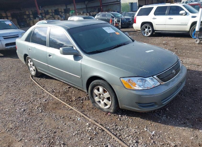 2002 Toyota Avalon XL (VIN 4T1BF28B62U203720) main photo