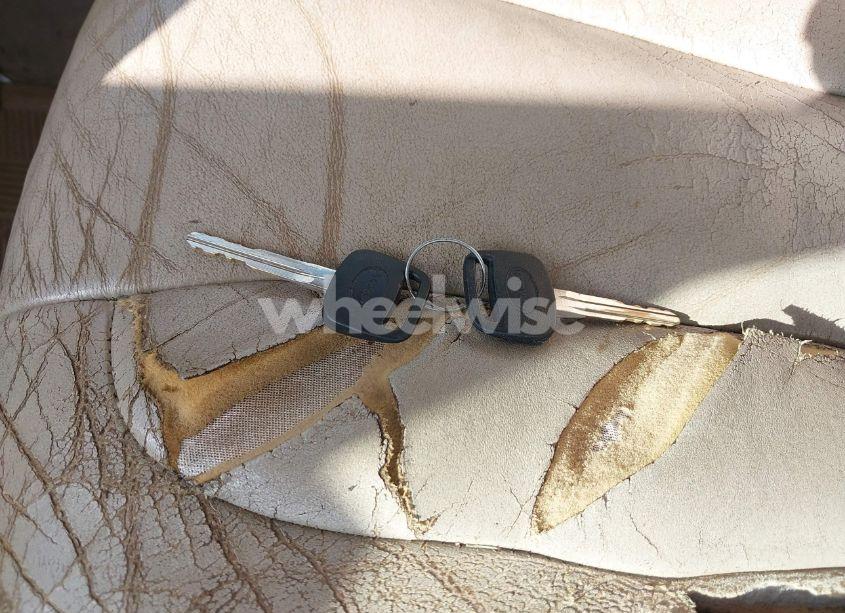 Photo 11 of 2002 Toyota Avalon XL (VIN 4T1BF28B62U224678)