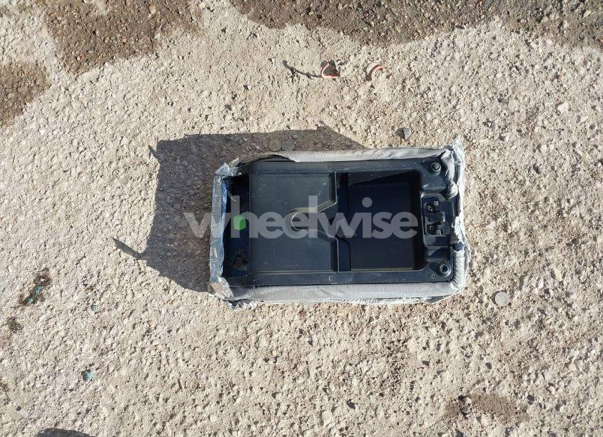 Photo 12 of 2004 Toyota Avalon XL (VIN 4T1BF28B64U342300)