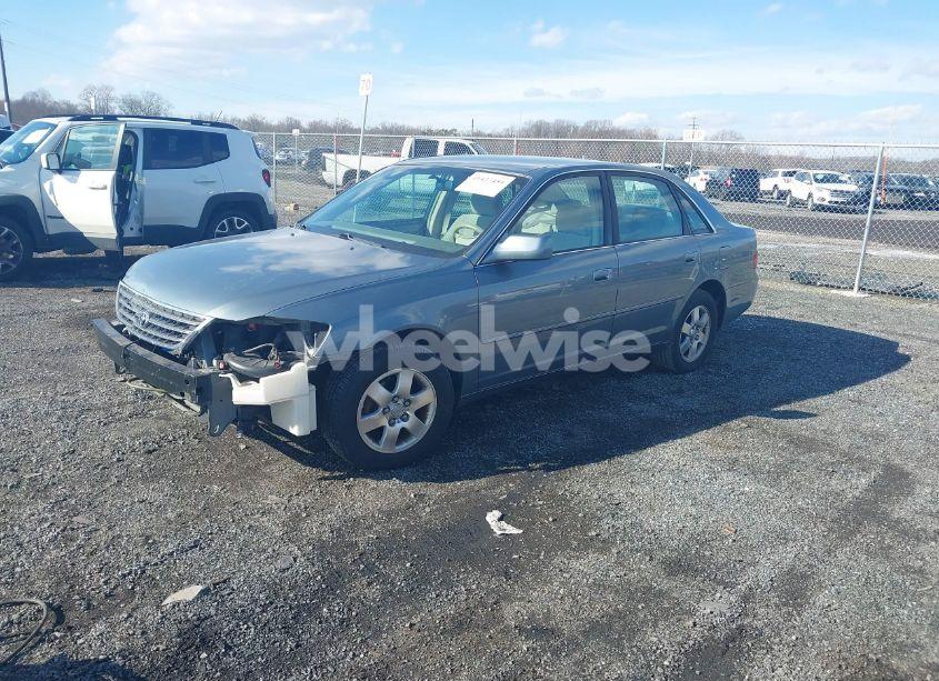 Photo 2 of 2004 Toyota Avalon XL (VIN 4T1BF28B64U361400)