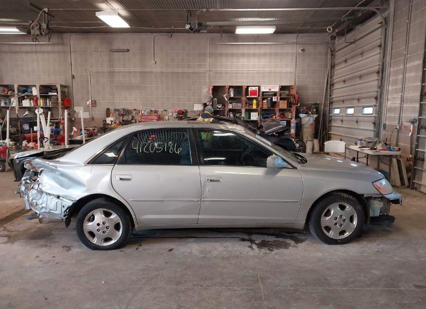 Photo 13 of 2004 Toyota Avalon XLS (VIN 4T1BF28B64U371005)