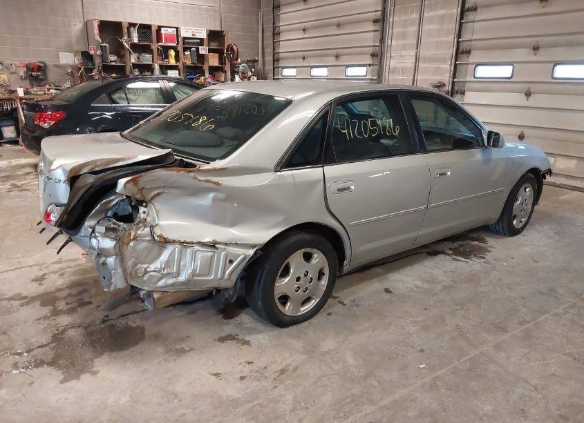 Photo 4 of 2004 Toyota Avalon XLS (VIN 4T1BF28B64U371005)