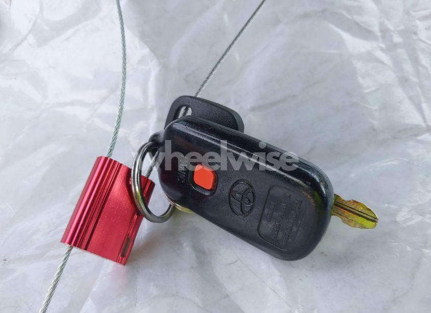 Photo 11 of 2004 Toyota Avalon XL (VIN 4T1BF28B64U386121)