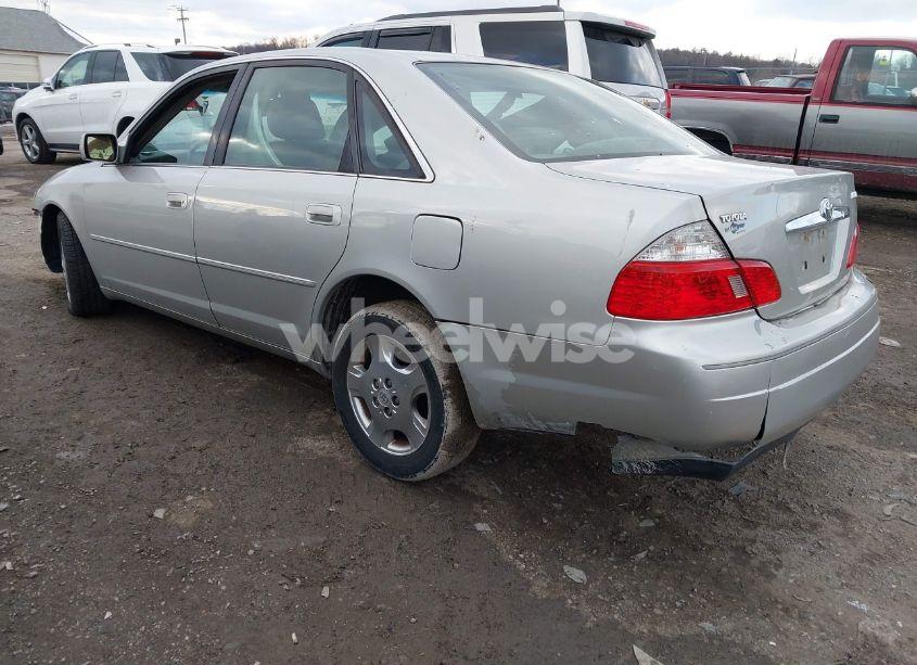 Photo 3 of 2004 Toyota Avalon XLS (VIN 4T1BF28B64U386765)