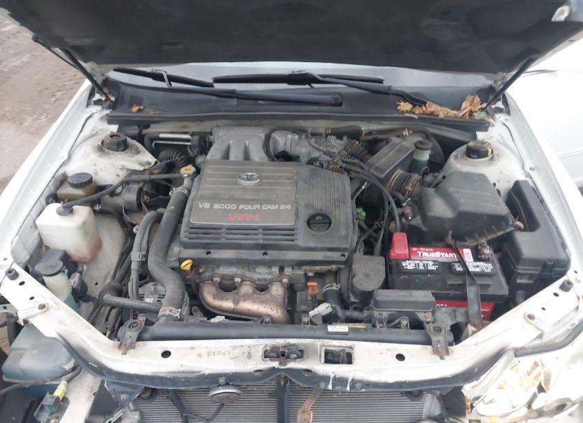 Photo 10 of 2002 Toyota Avalon XL (VIN 4T1BF28B72U202737)