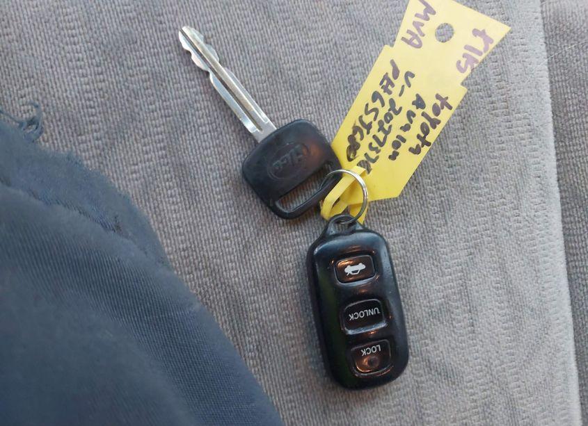 Photo 11 of 2002 Toyota Avalon XL (VIN 4T1BF28B72U202737)