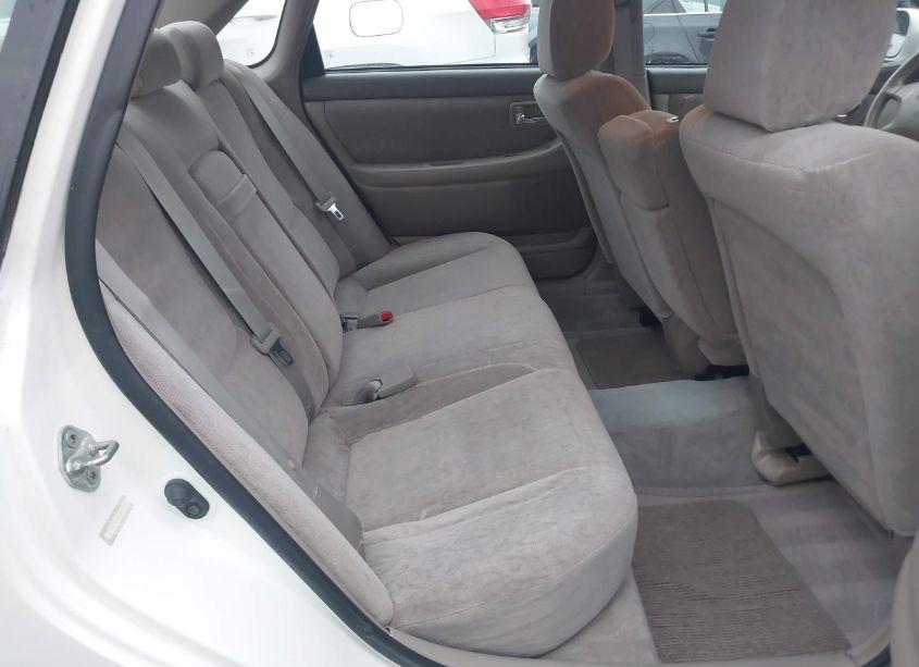 Photo 8 of 2002 Toyota Avalon XL (VIN 4T1BF28B72U202737)