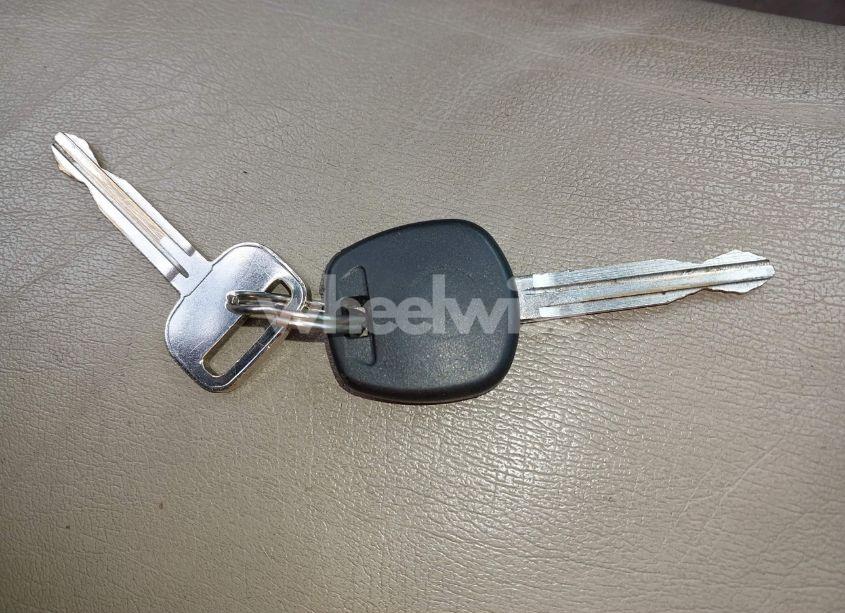 Photo 11 of 2002 Toyota Avalon XL (VIN 4T1BF28B72U217884)