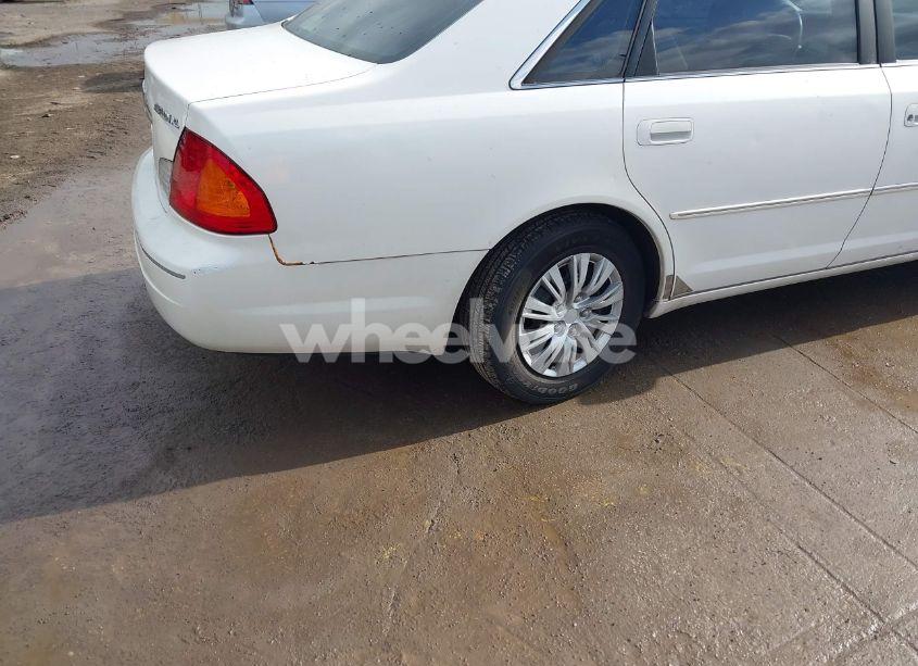 Photo 6 of 2002 Toyota Avalon XL (VIN 4T1BF28B72U217884)