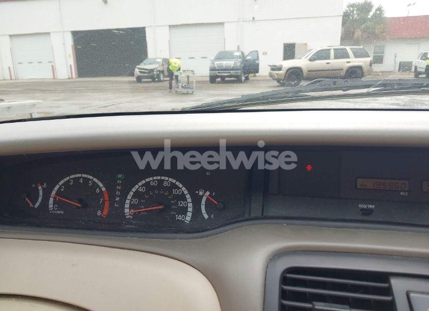 Photo 7 of 2002 Toyota Avalon XL (VIN 4T1BF28B72U217884)