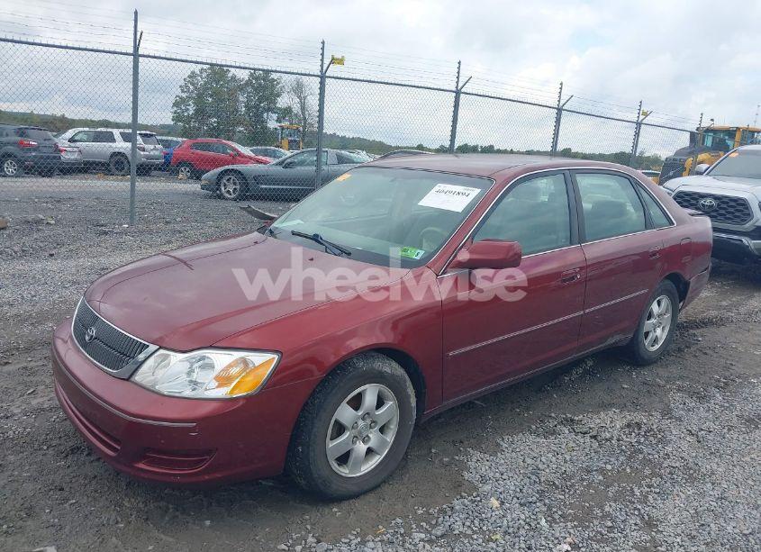Photo 2 of 2002 Toyota Avalon XL (VIN 4T1BF28B72U234653)