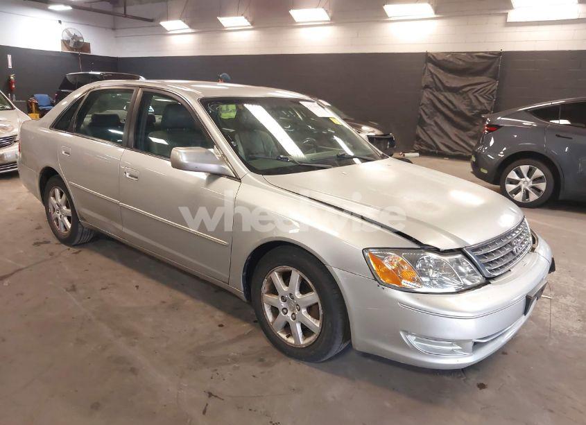 2004 Toyota Avalon XL (VIN 4T1BF28B74U347442) main photo