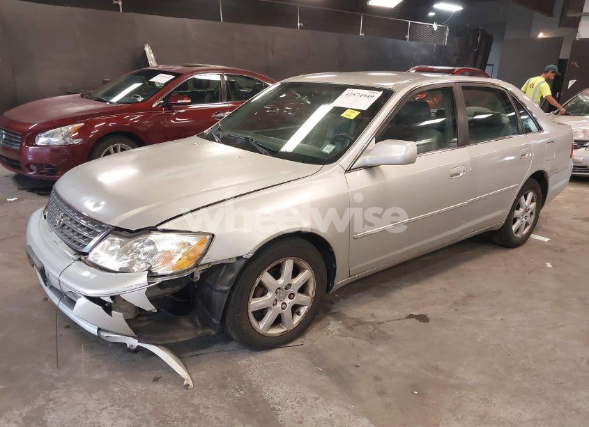 Photo 2 of 2004 Toyota Avalon XL (VIN 4T1BF28B74U347442)