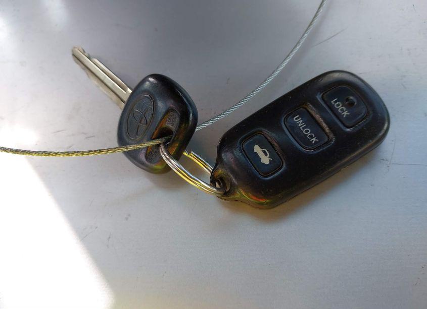 Photo 11 of 2001 Toyota Avalon XL/XLS (VIN 4T1BF28B81U143356)