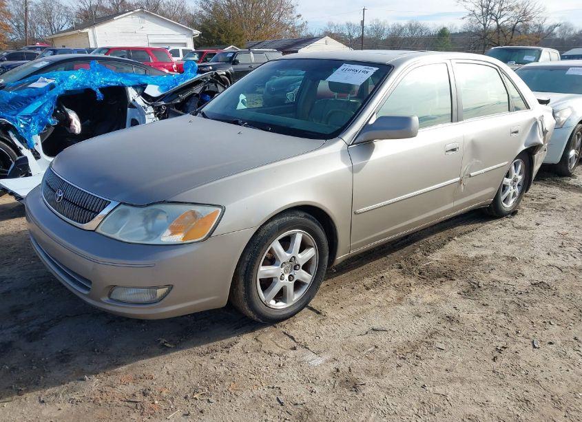 Photo 2 of 2001 Toyota Avalon XLS (VIN 4T1BF28B81U174185)