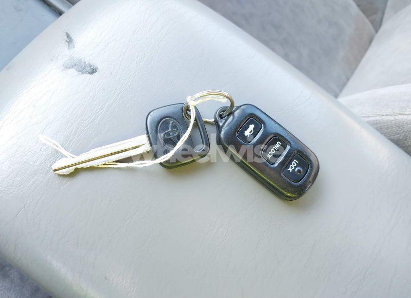 Photo 11 of 2001 Toyota Avalon XL (VIN 4T1BF28B81U190578)