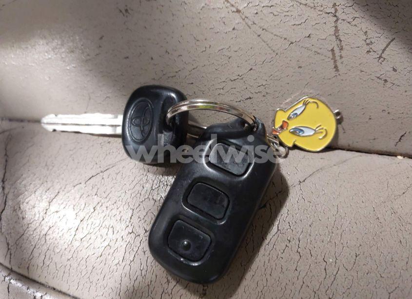 Photo 11 of 2003 Toyota Avalon XLS (VIN 4T1BF28B83U286780)