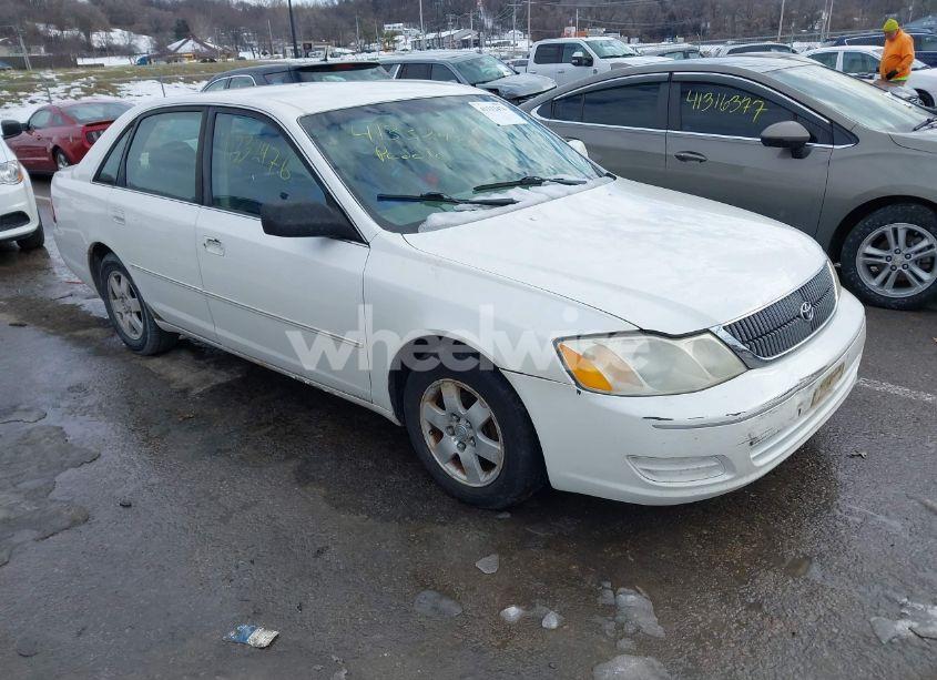 2001 Toyota Avalon XL (VIN 4T1BF28B91U117381) main photo