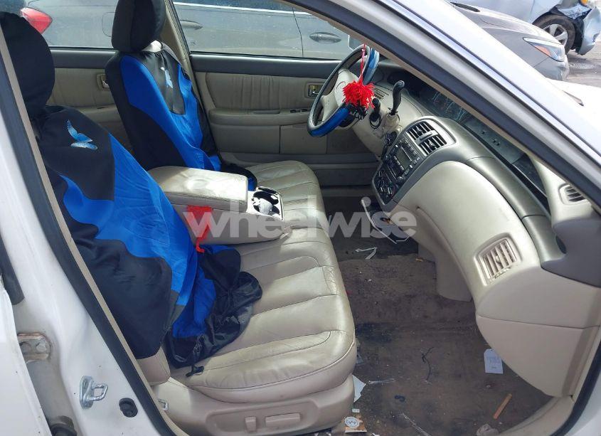 Photo 5 of 2001 Toyota Avalon XL (VIN 4T1BF28B91U117381)